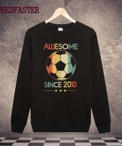 Retro Vintage 2010 10th Birthday 10 Year Old Soccer Player Sweatshirt