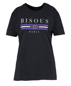 Stacey Bisous Slogan T shirt